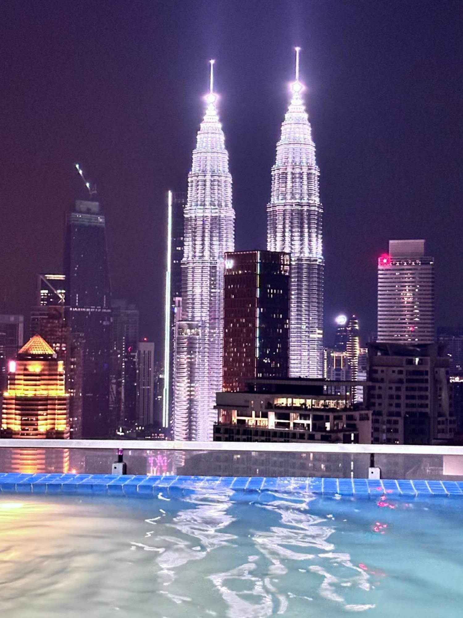 The Luxe Infinitum Klcc By Sahara Kuala Lumpur Exterior foto