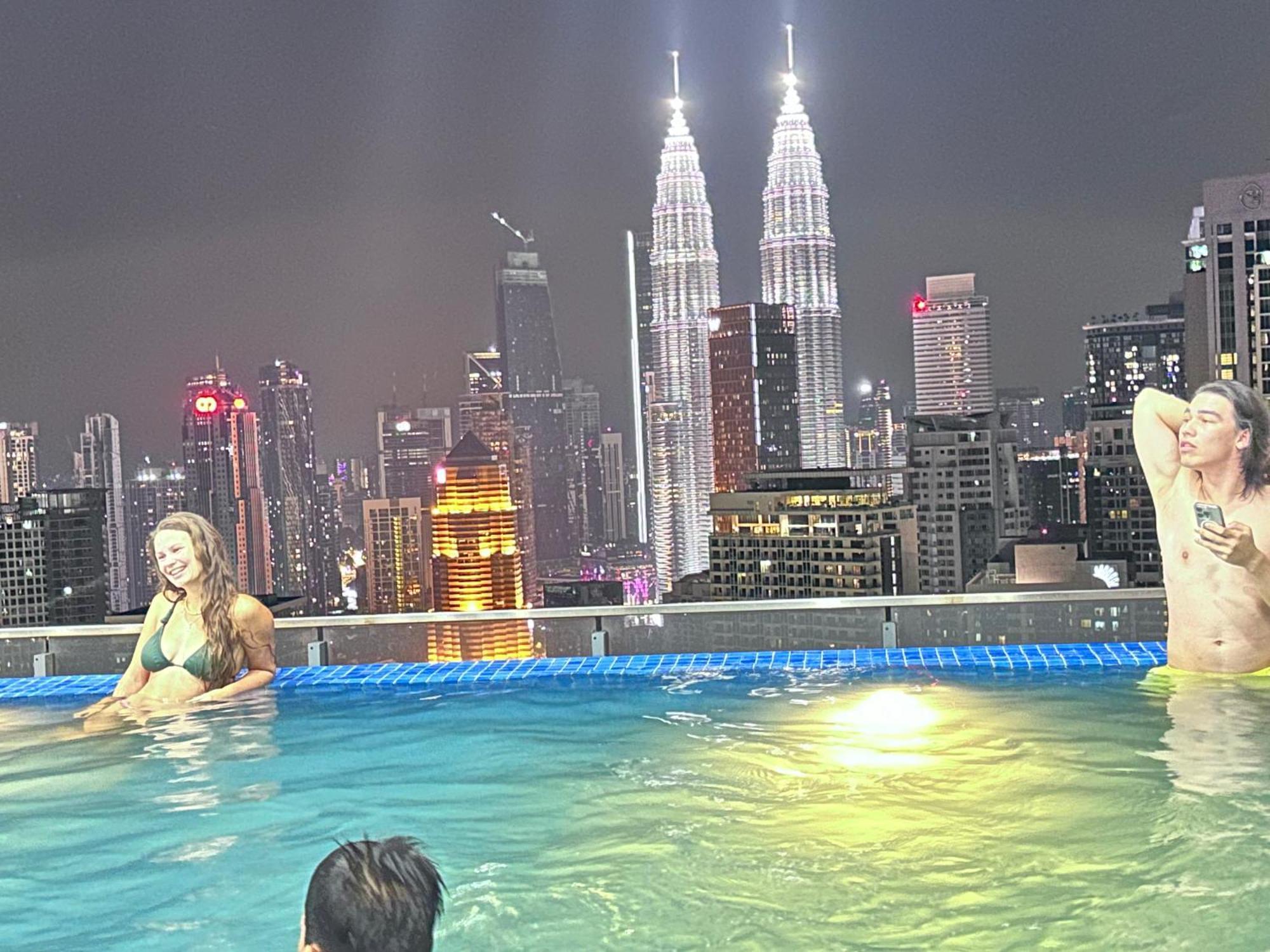 The Luxe Infinitum Klcc By Sahara Kuala Lumpur Exterior foto